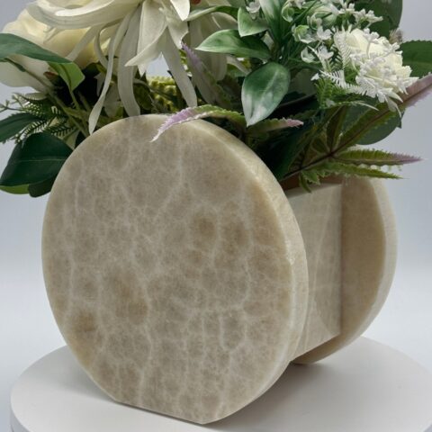 Honey Onyx Round Flower Pot Side