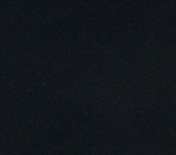 Moak Black close look