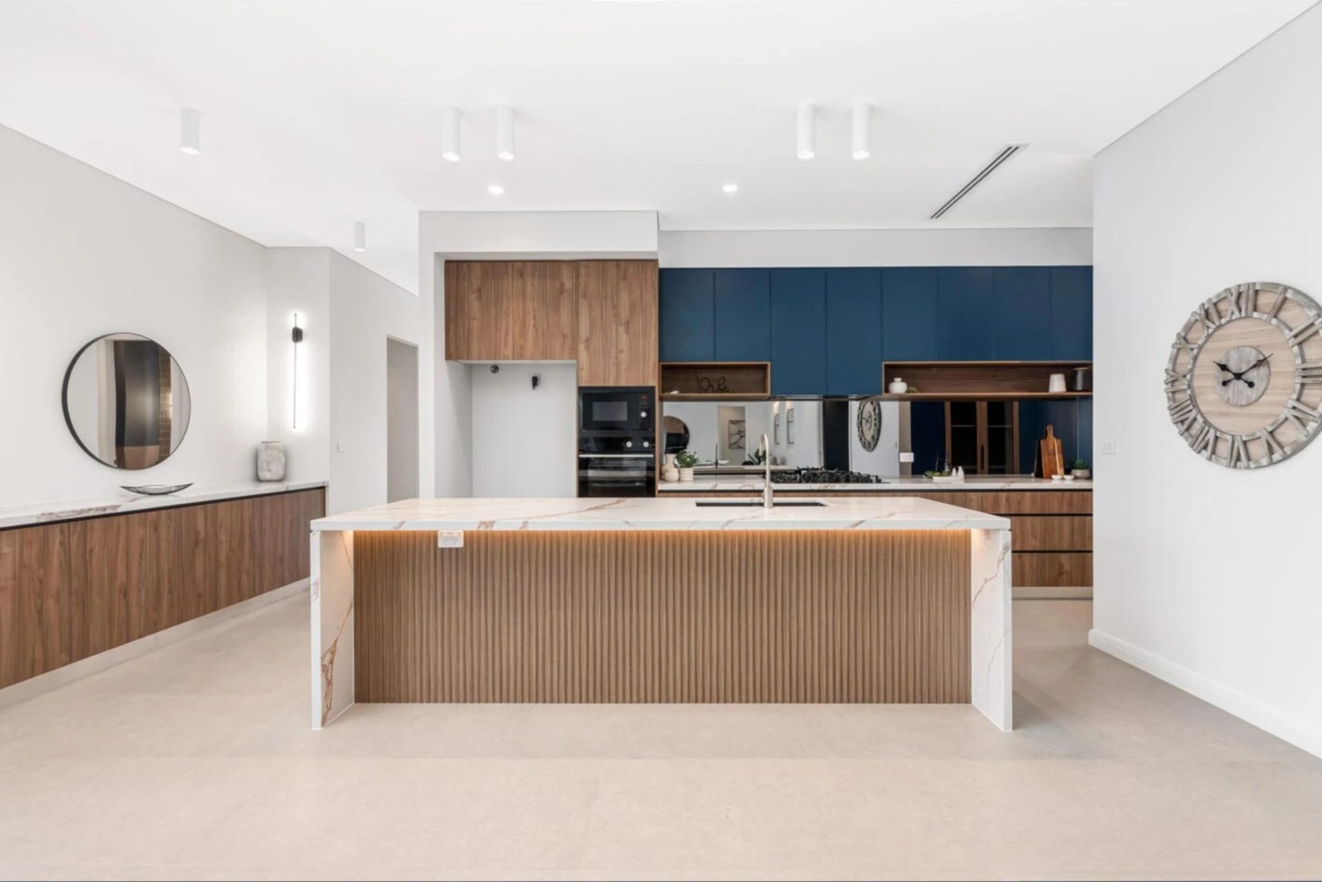 Golden Strike Kitchen