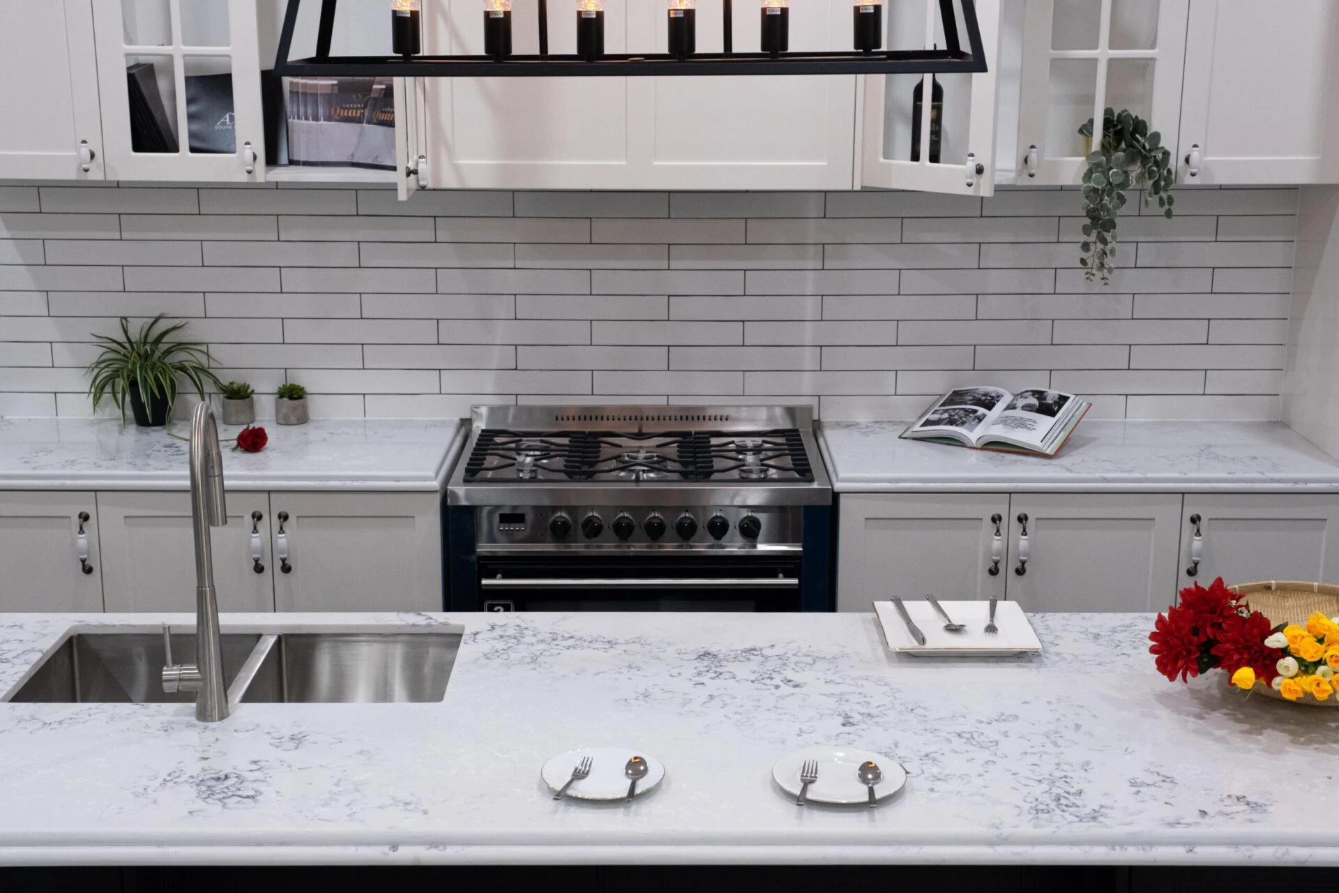 Snow Mountain Kitchen